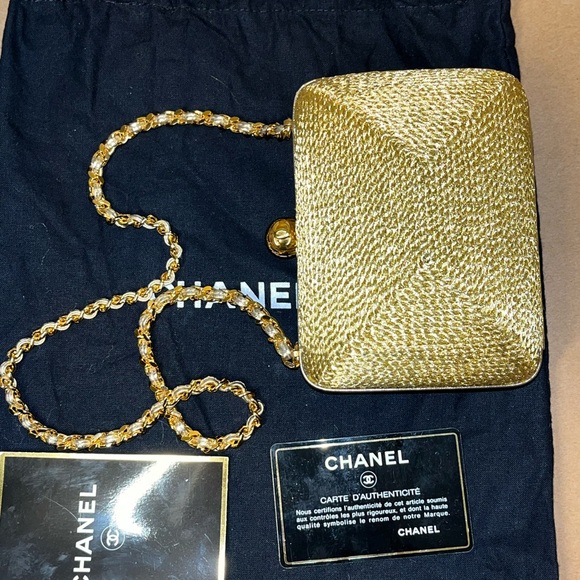 Authentic Chanel Party Pill Box Shoulder Bag - Picture 2 of 16